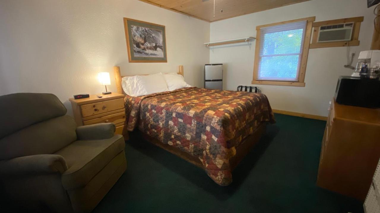 Fawndale Lodge Shasta Lake Eksteriør bilde